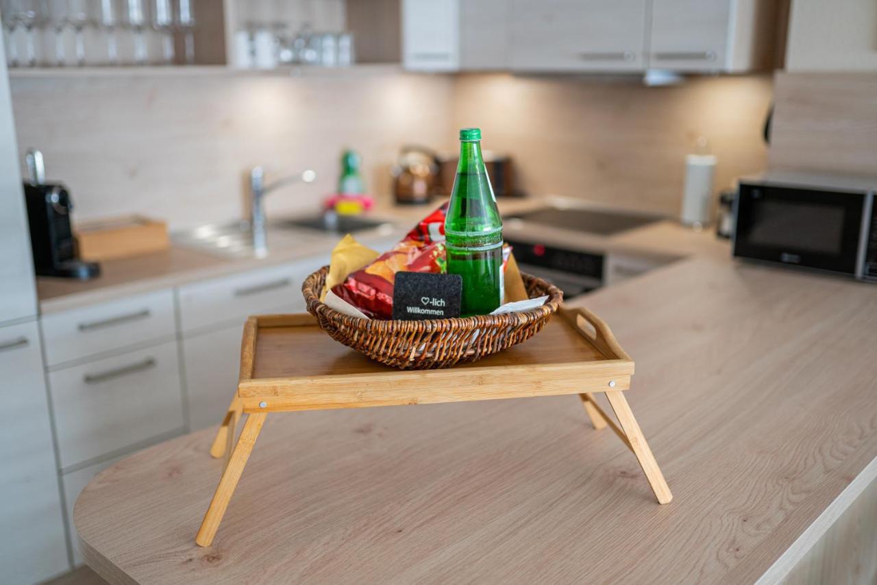Golden Design Apartment Familie Business 6 Pers Buero Fitnessecke Naehe Messe Dus 1000 Mbit Duisburg Exterior foto