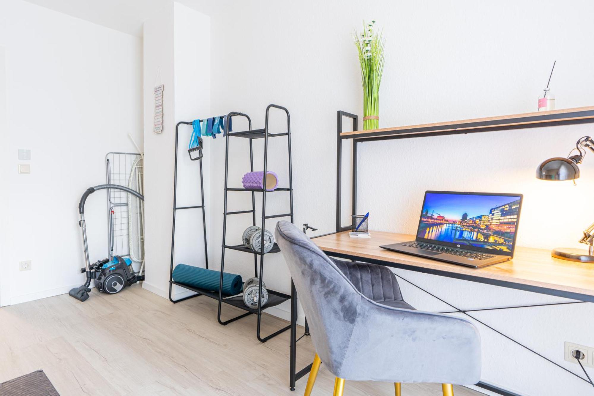 Golden Design Apartment Familie Business 6 Pers Buero Fitnessecke Naehe Messe Dus 1000 Mbit Duisburg Exterior foto